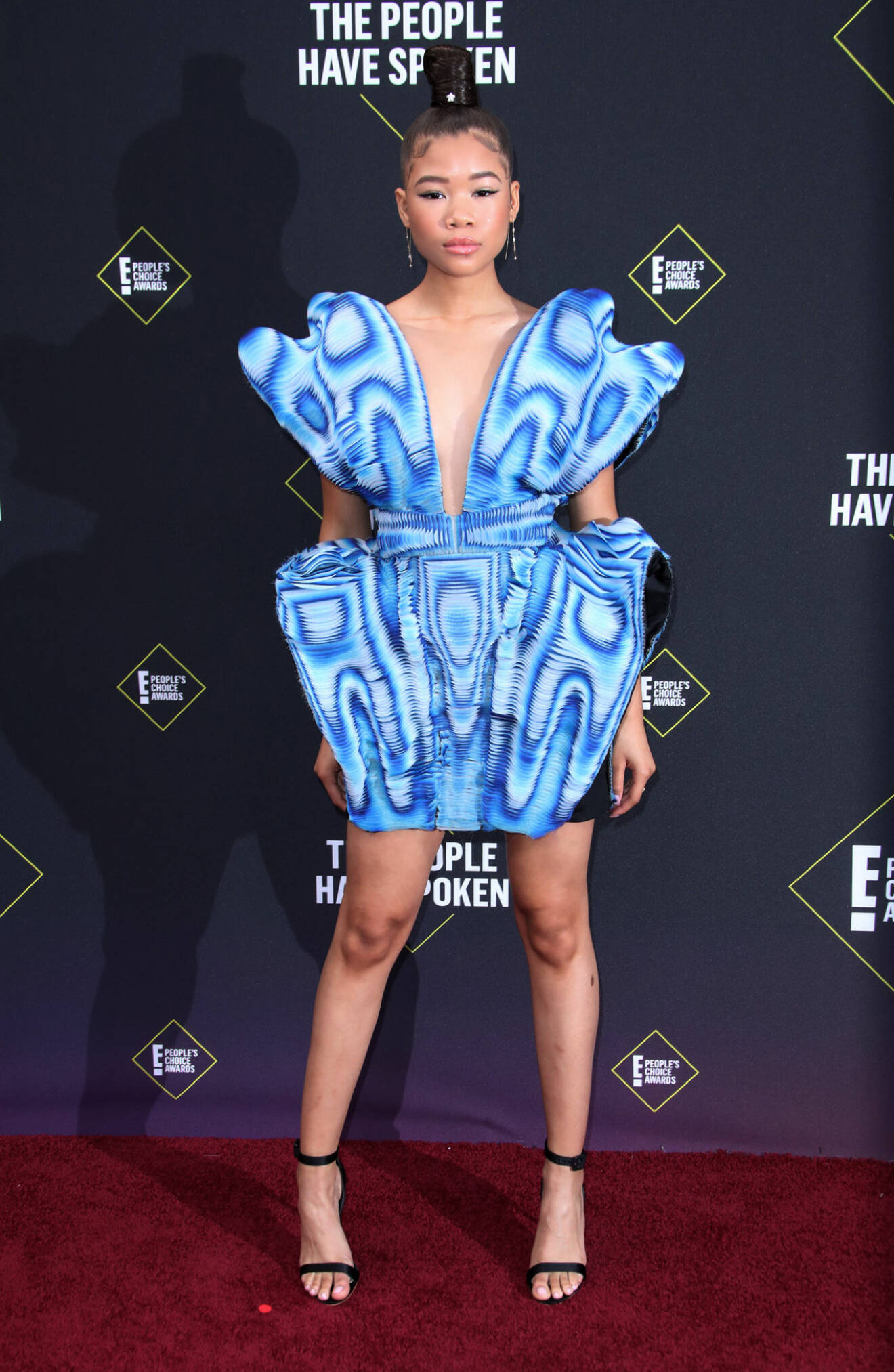 Storm Reid på röda mattan på People's Choice Awards 2019