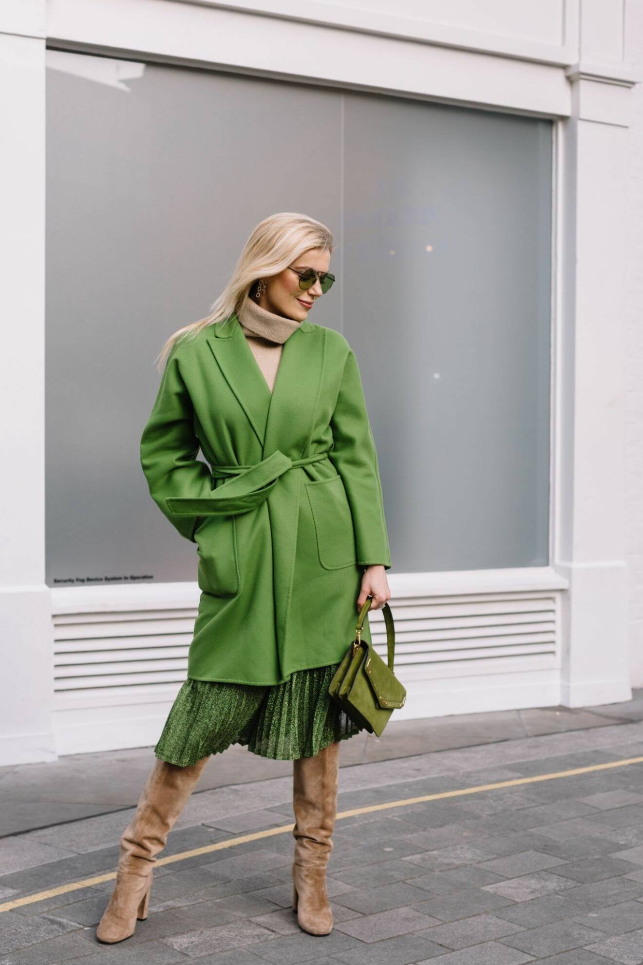Streetstyle från London Fashion week, grön look.