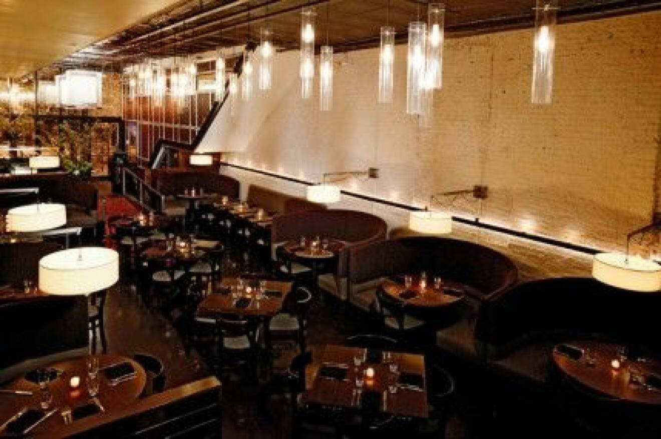 Stanton-Social-restaurant-new-york-resetips-new-york-main-room-above-02_high-FOTO-Michael-Weber