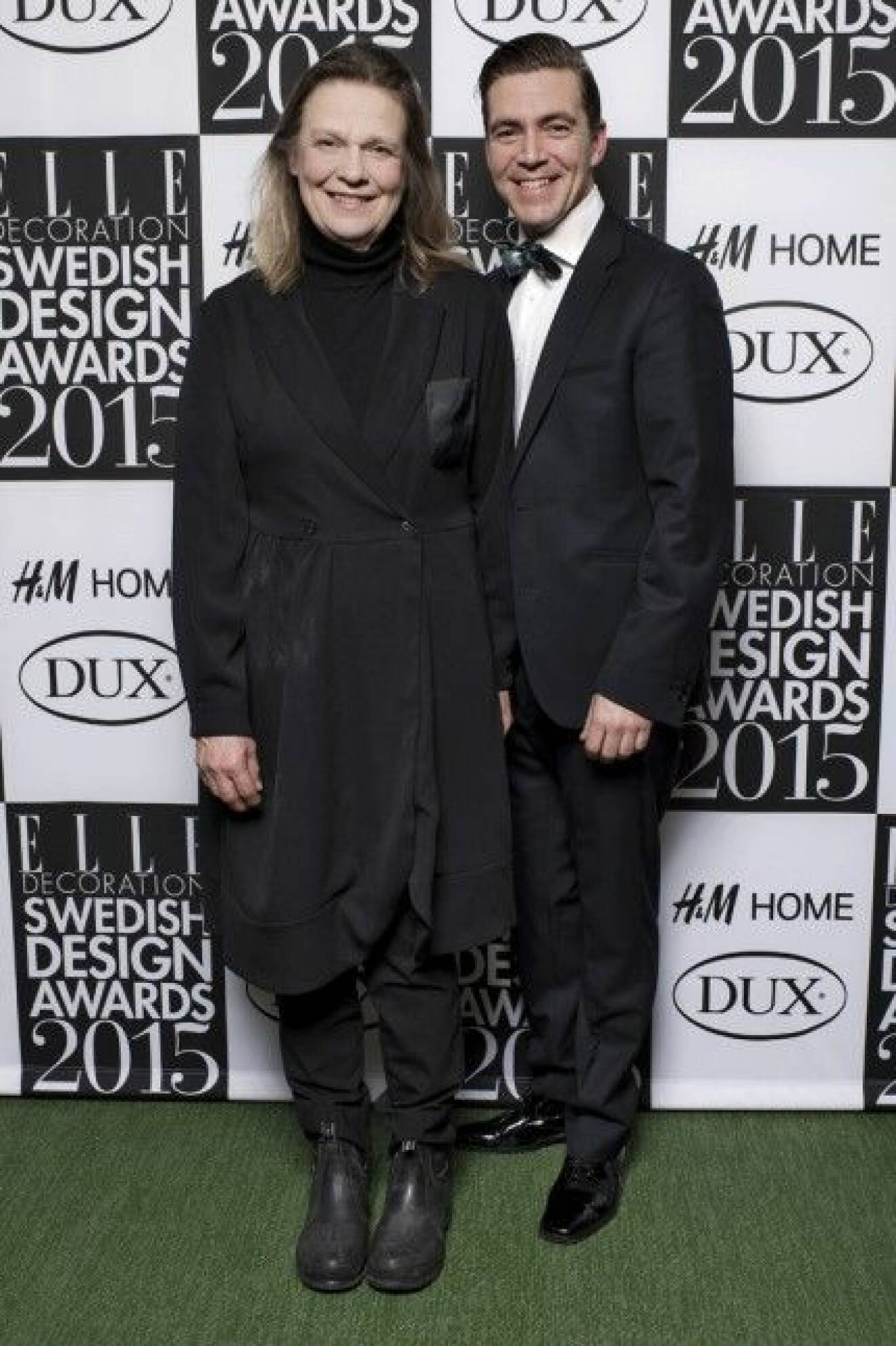 Agneta Törnqvist och Fredrik Larsson som står bakom dekorationerna på Designgalan. 