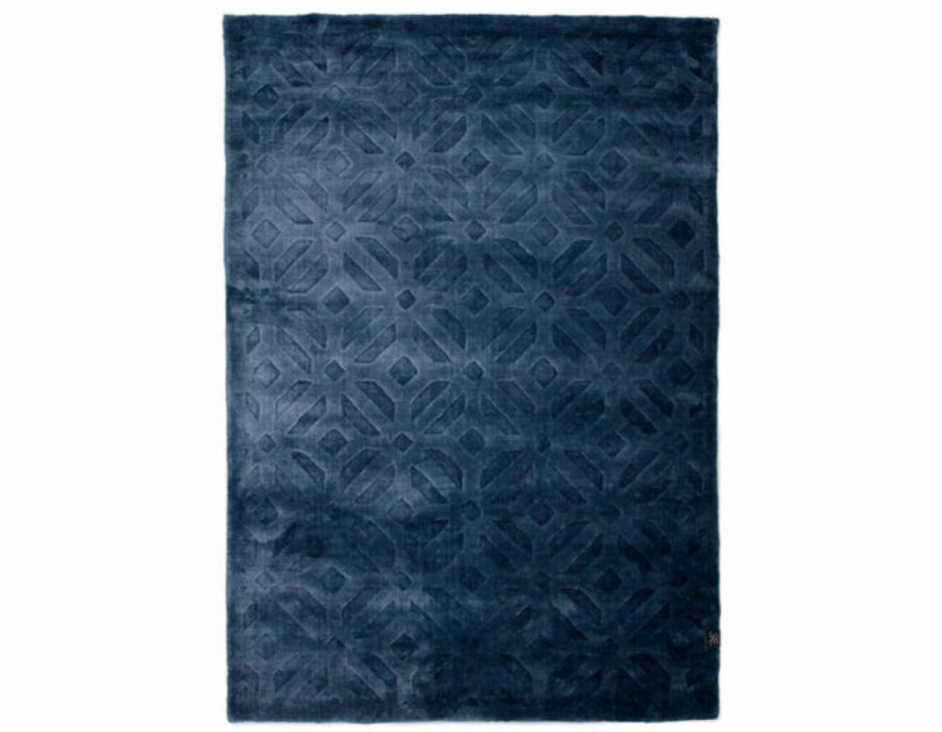 Blå matta med mönster.