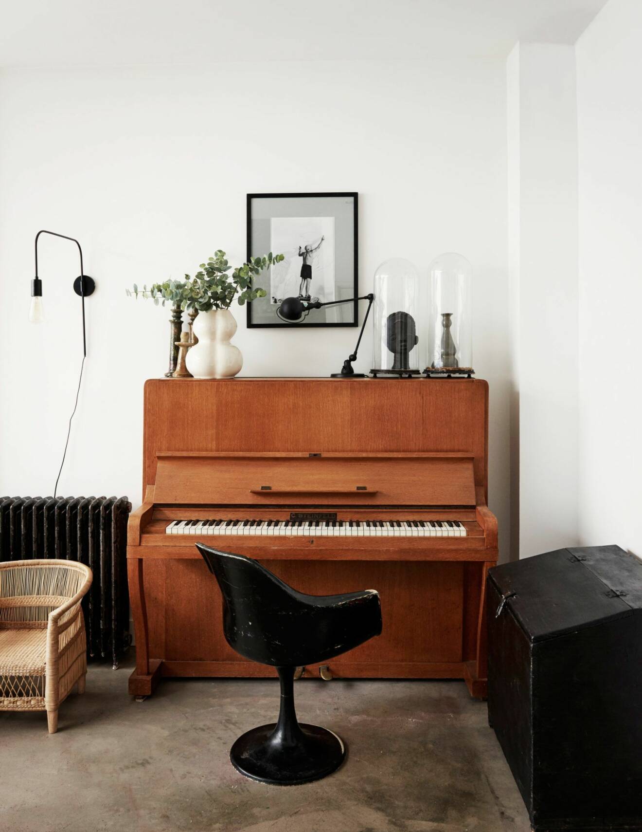 Piano och stilleben i hemmet i Amsterdam.