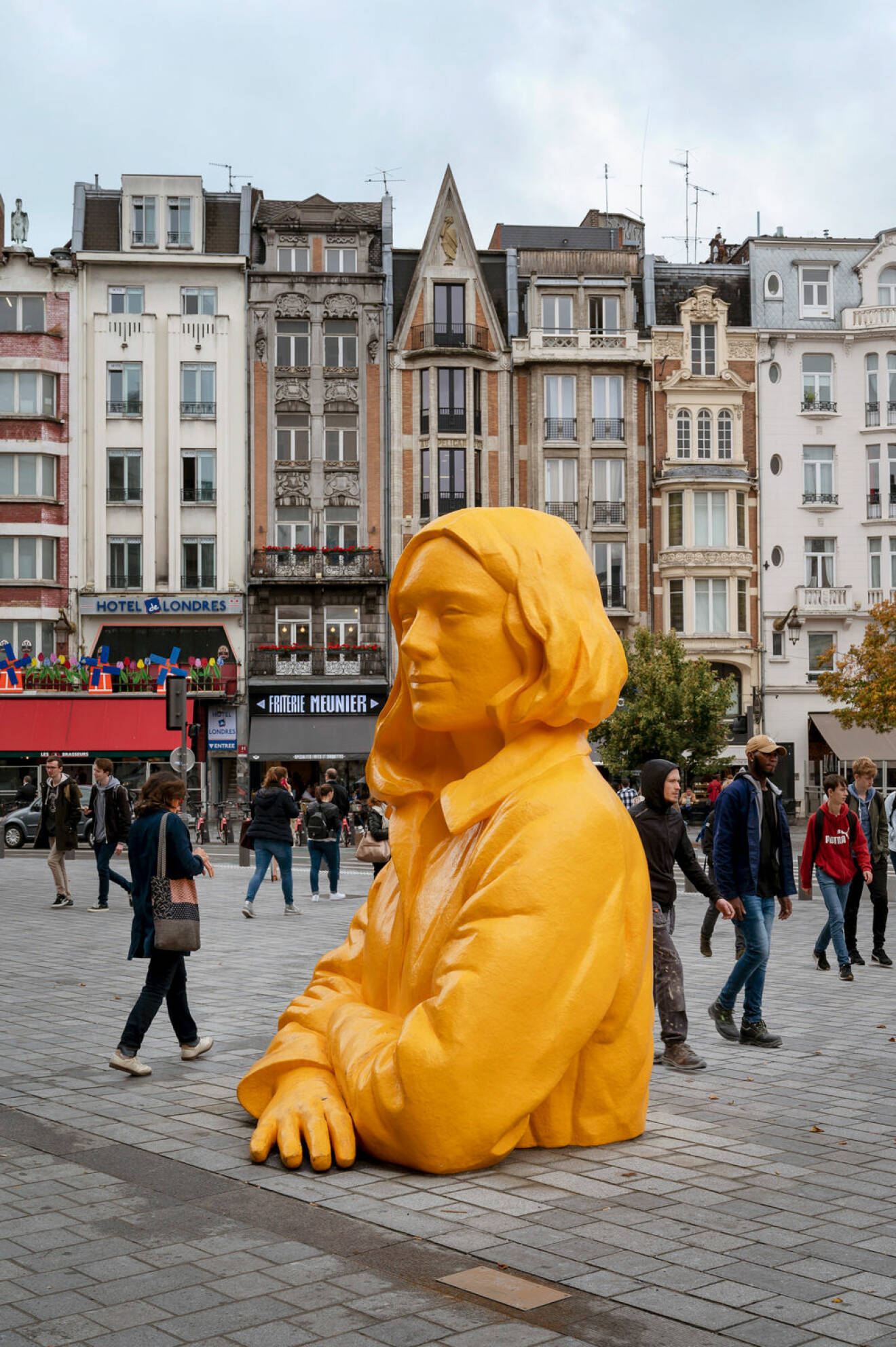 Statyn Romy Designhuvudstaden Lille