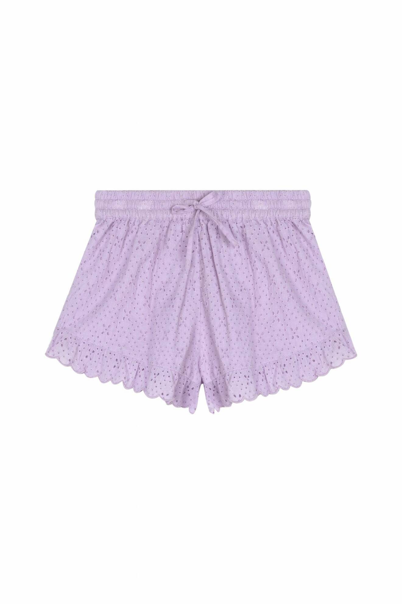 lila shorts från by malina.