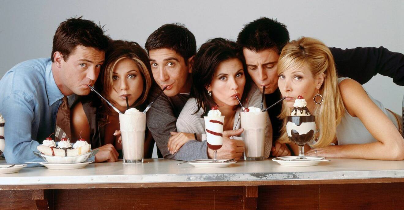 Skådespelarna från Vänner dricker milkshake