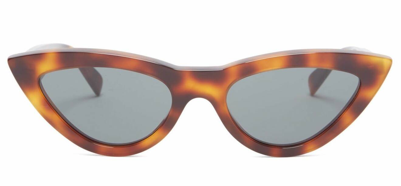 Stiliga solglasögon i cat-eye modell från Celine