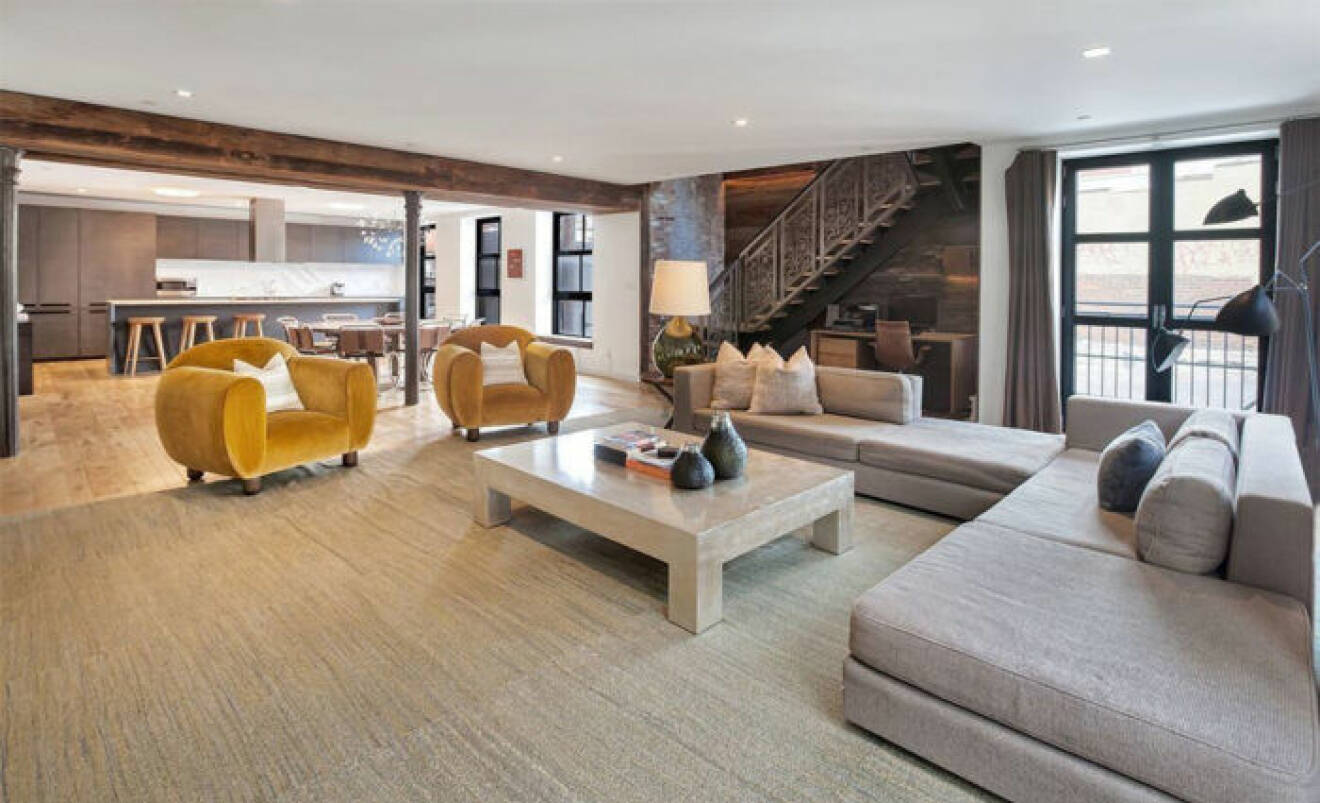 John Legend och Chrissy Teigens nya lägenhet i New York, vardagrsrum