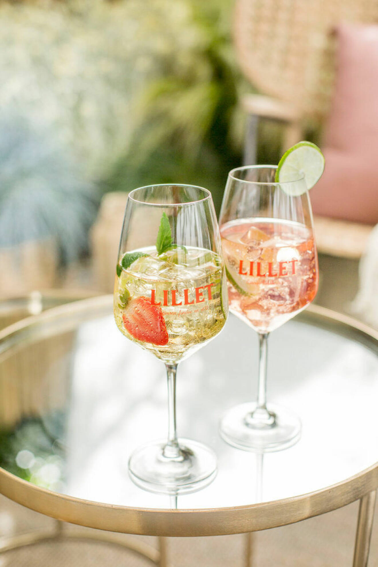 Blanda goda drinkar med Lillet Blanc och Lillet Rosé.