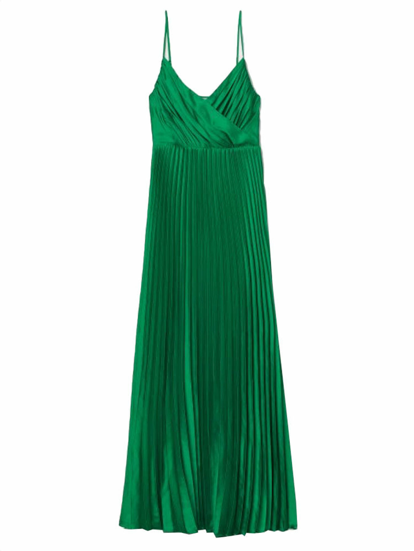 Grön klänning i plisserat material
