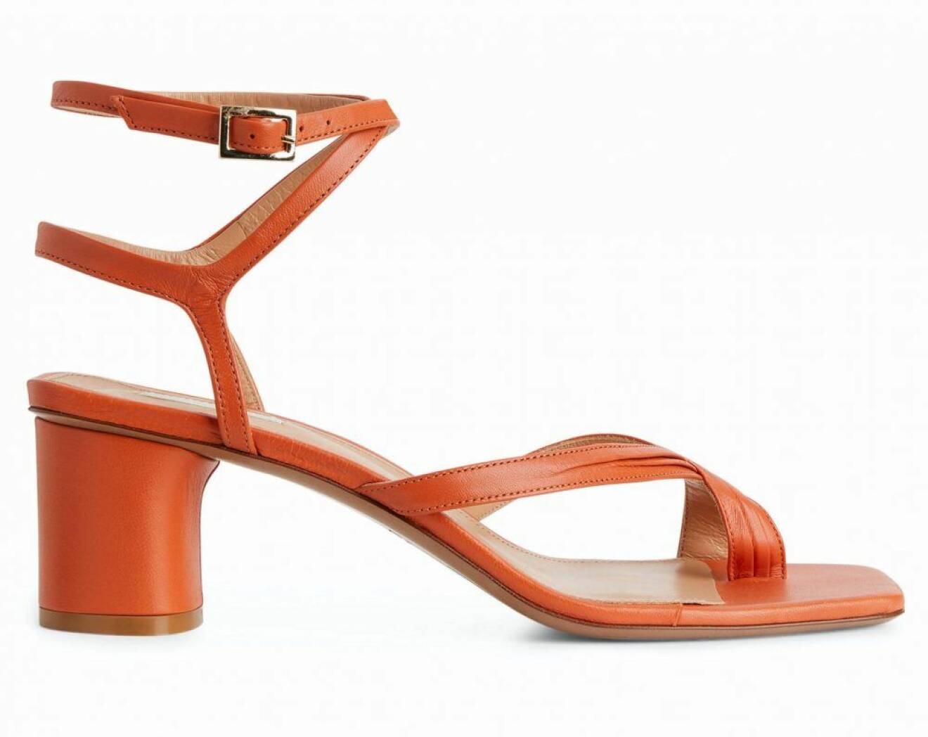 orange sandalett från Arket