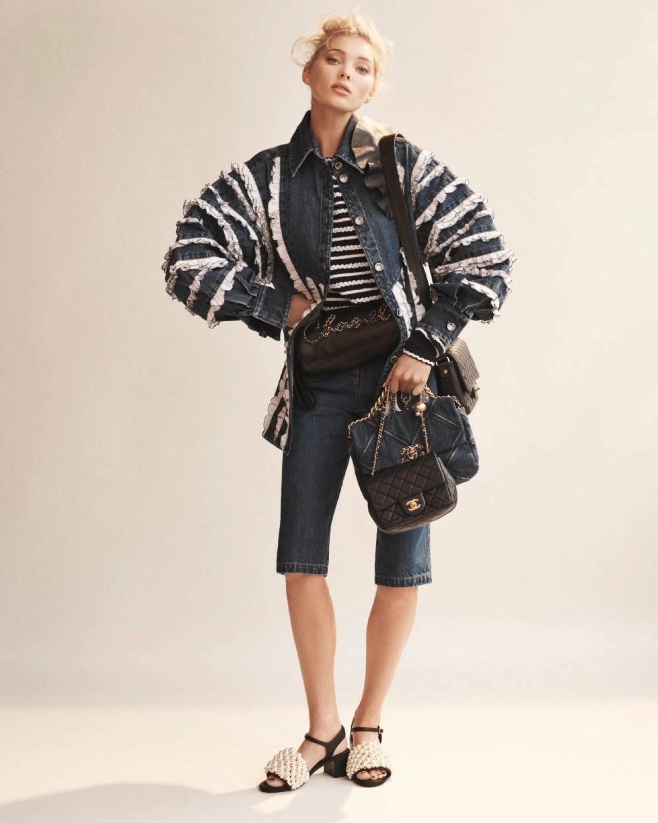 Så stylar du säsongens accessoartrend, bomberjacka från Chanel