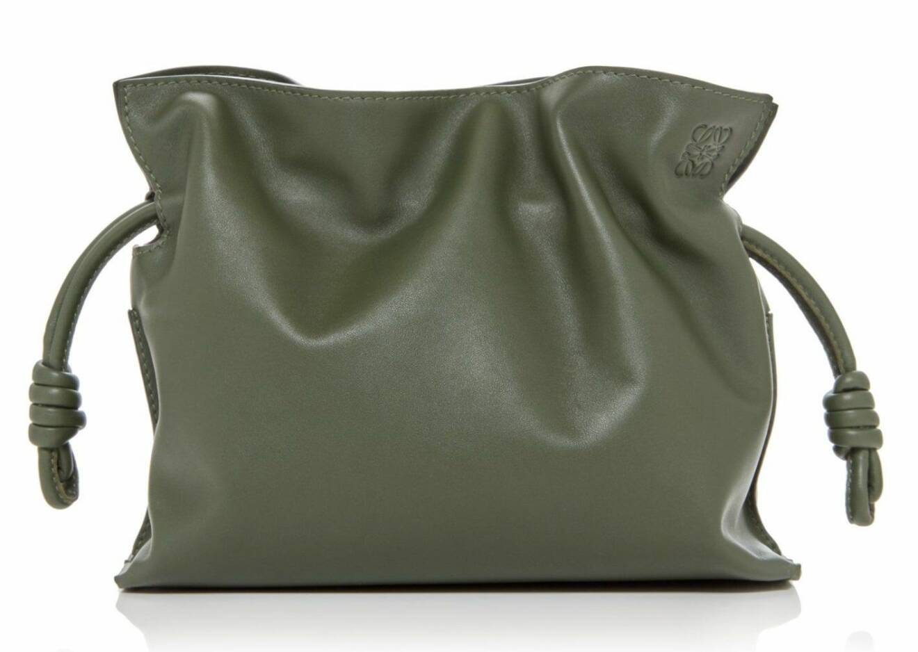 olivgrön väska från Loewe.