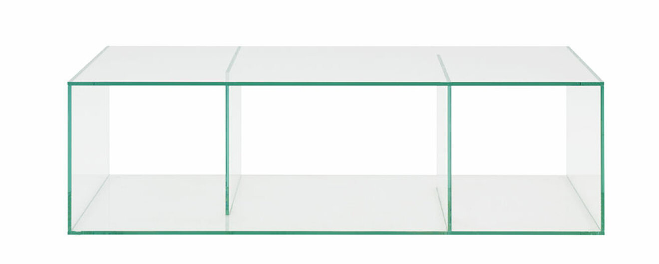 modernt soffbord i glas