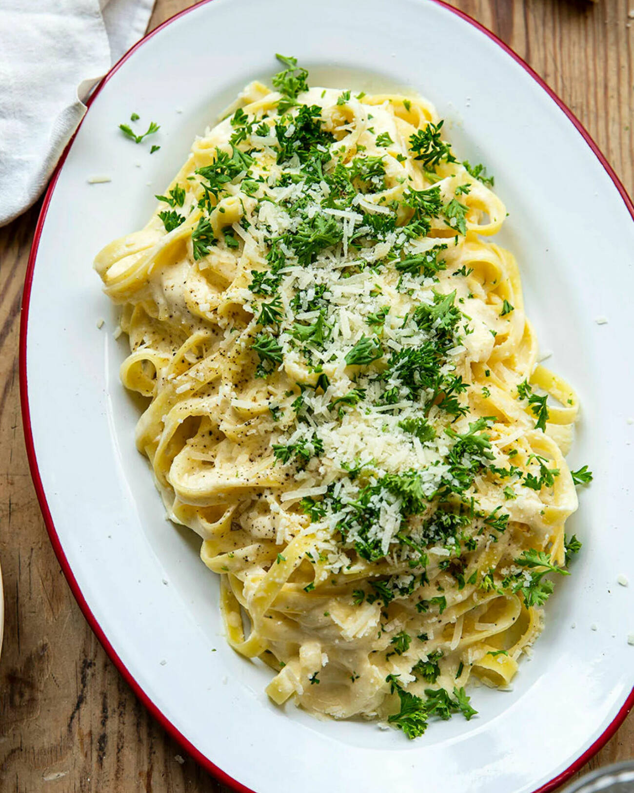 Den godaste pastan görs med brynt smör – pasta al limone e burro