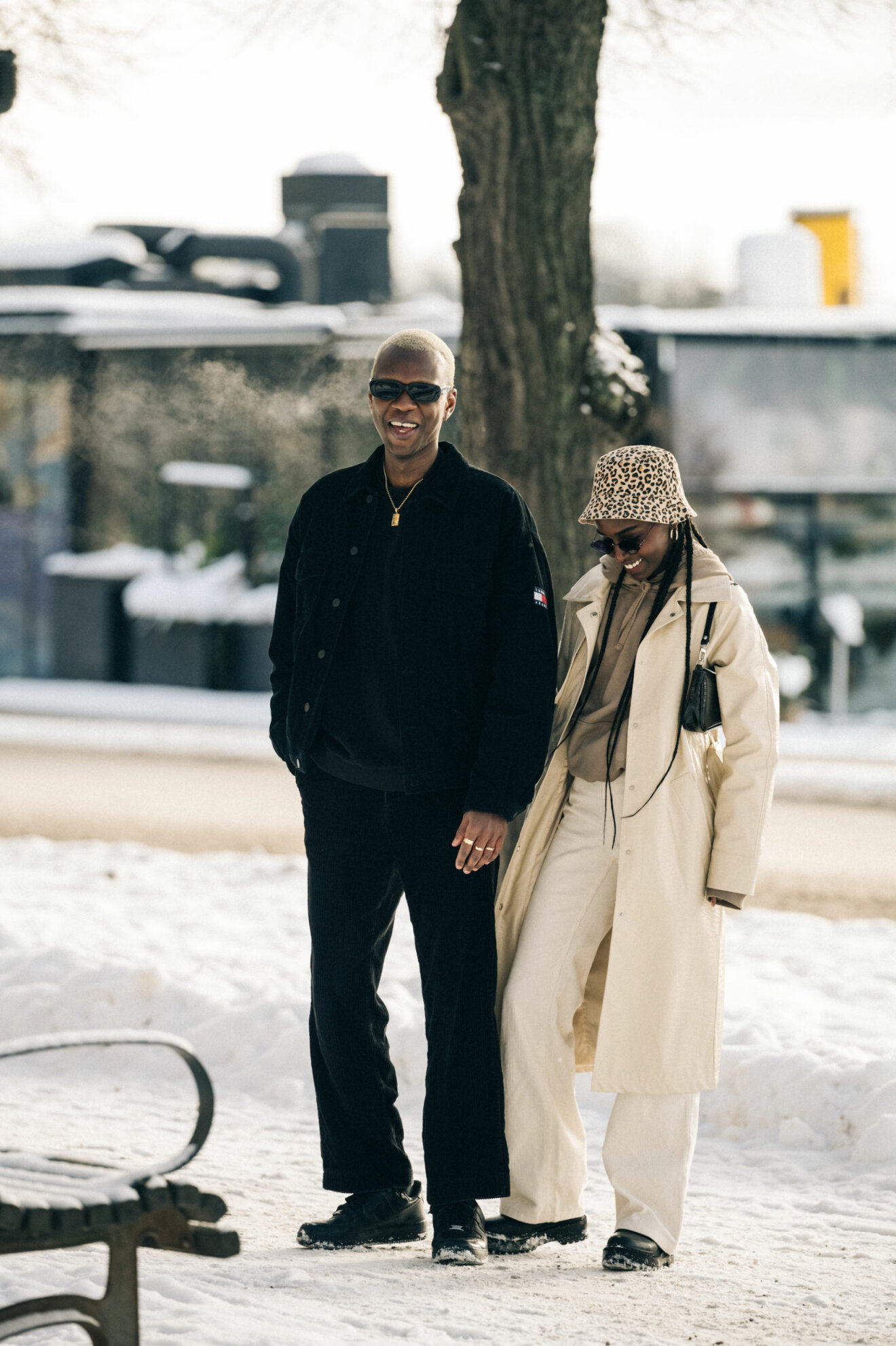 streetstyle stockholm fashion week 2021 duo i snö