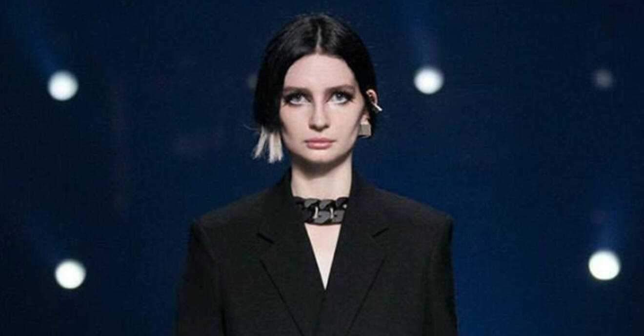 Paul Walkers dotter Meadow gör årets catwalk-debut på Givenchys runwayS