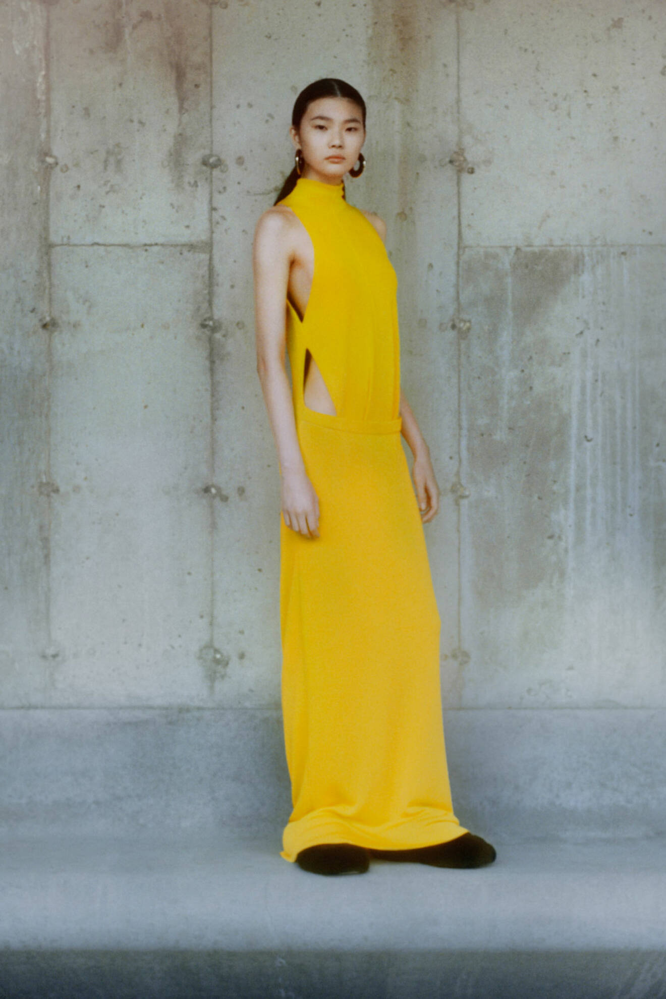 gul klänning trendfärg 2021