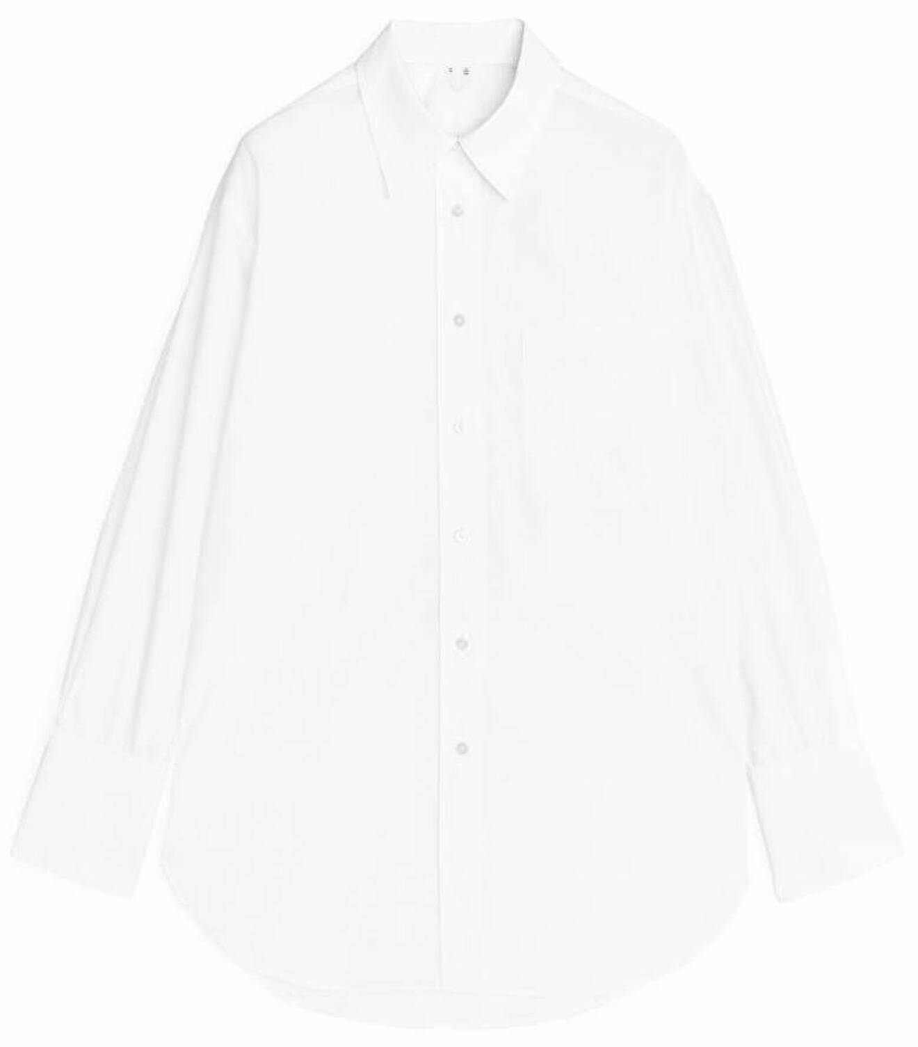 Oversized skjorta från Arket i vitt.