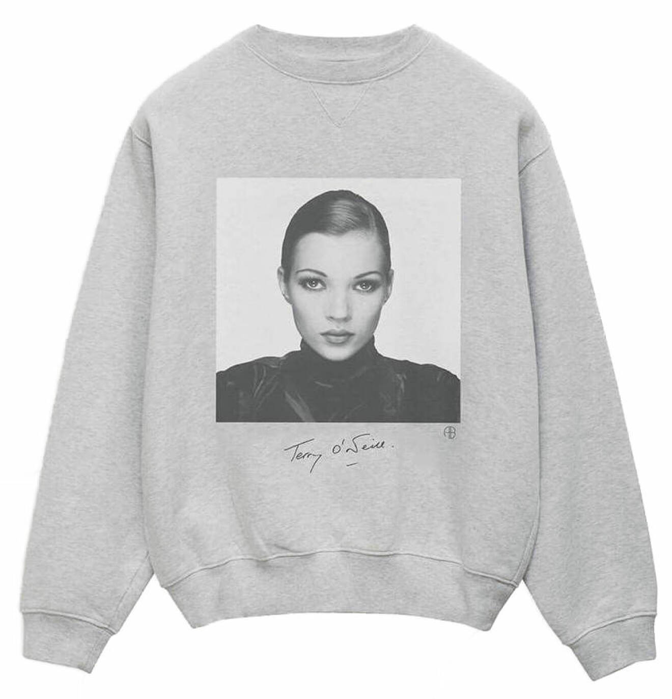 Grå sweatshirt från Anine Bing x Terry O'neill med porträtt av Kate Moss.