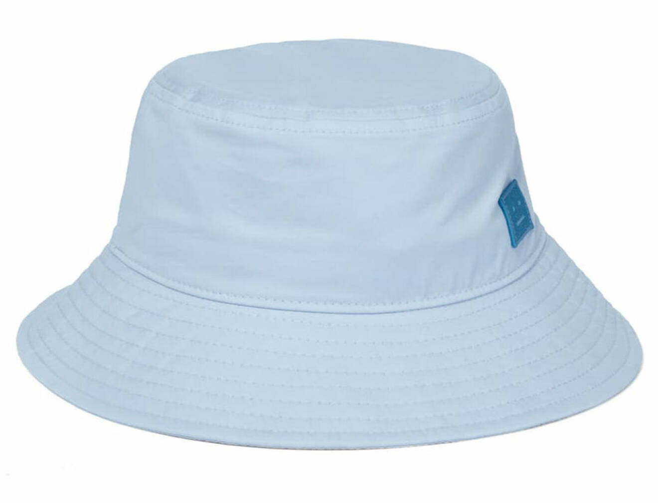 ljusblå bucket hat från Acne till sommaren 2021