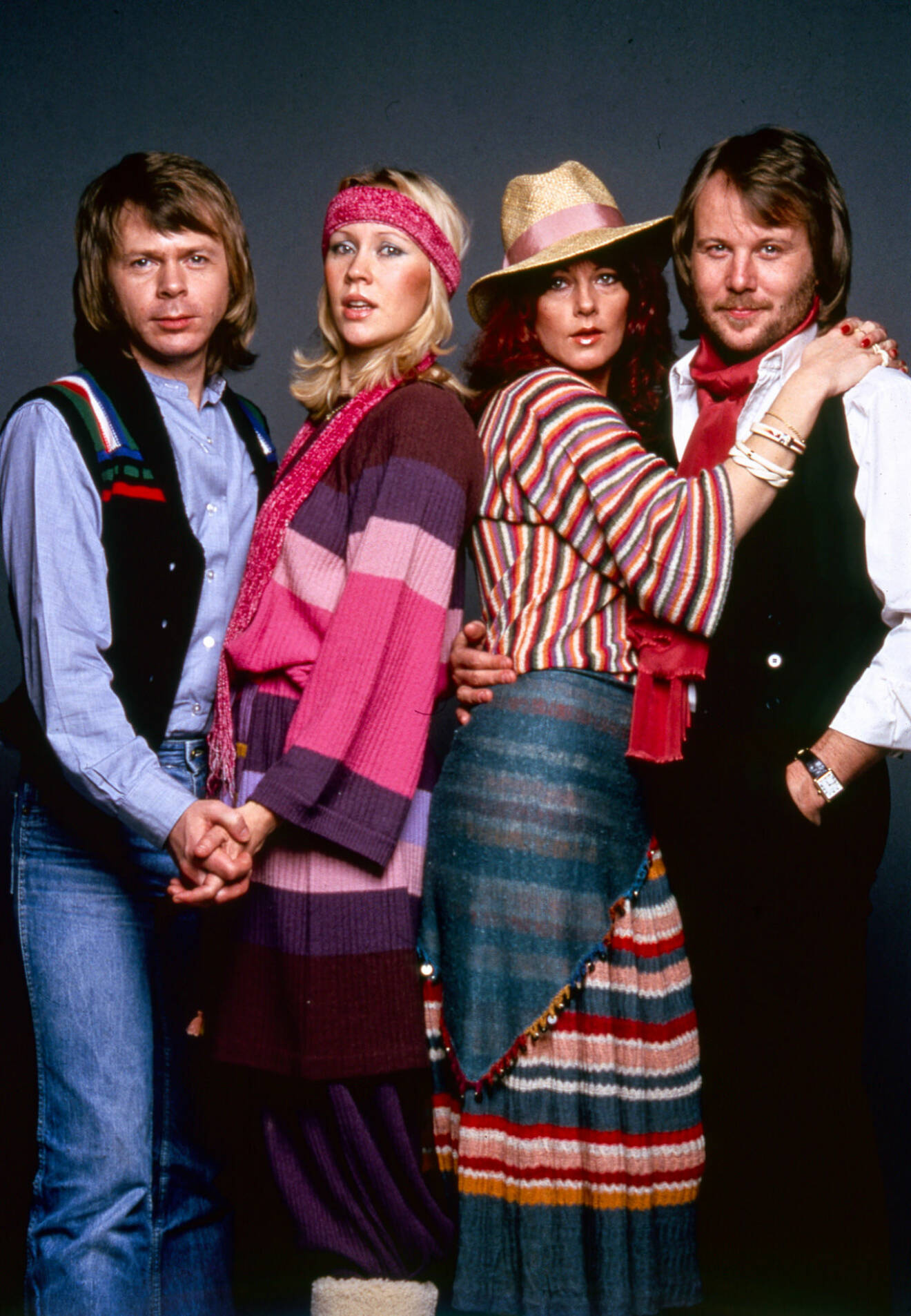 Abba i färgglad outfit