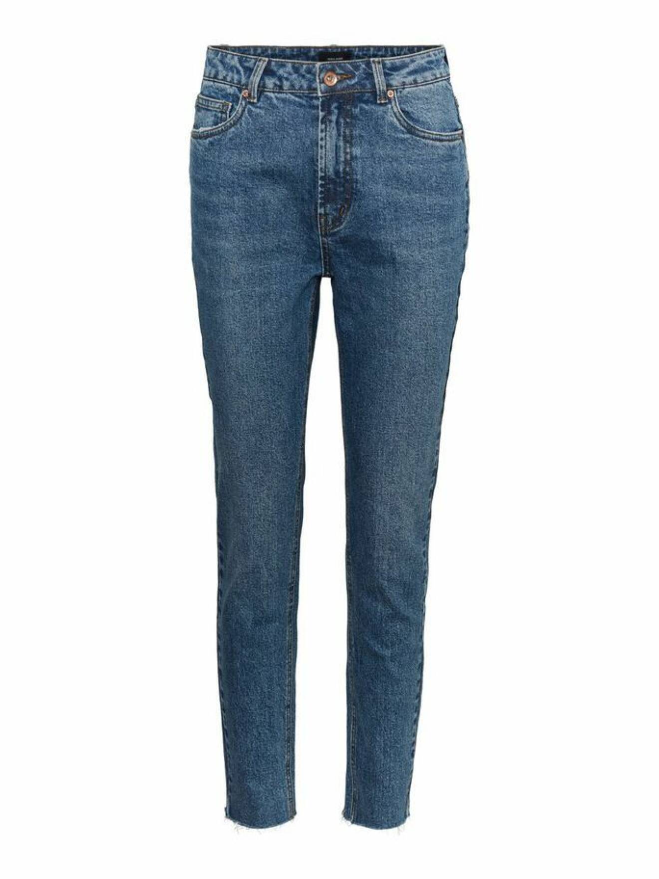 Jeans i mom-modell från Vero Moda