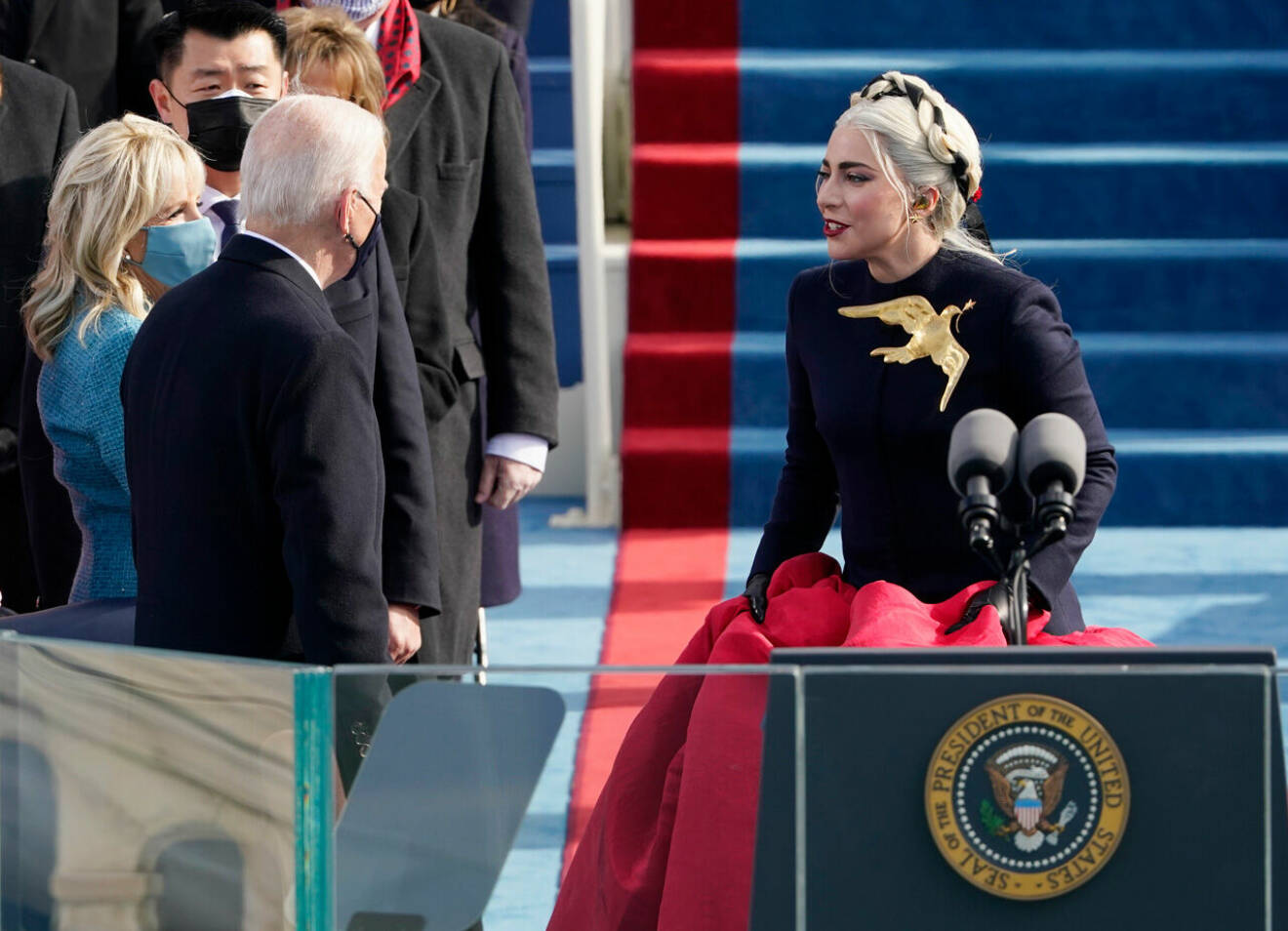 Lady Gaga när Joe Biden svär presidenteden 2021
