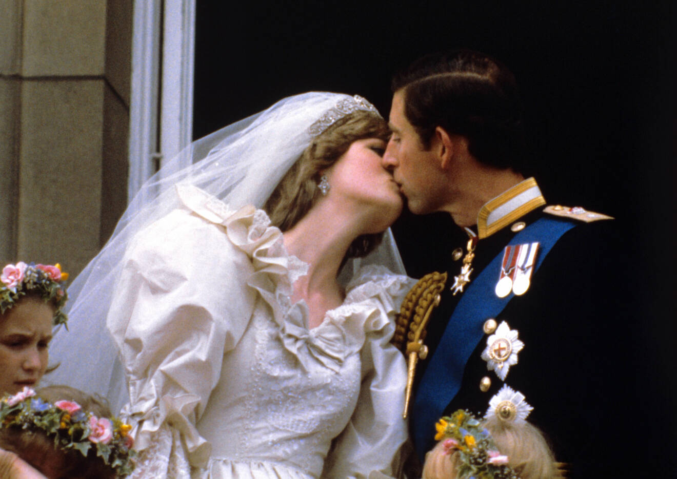 Diana och Charles vid bröllopet 29 juli 1981.