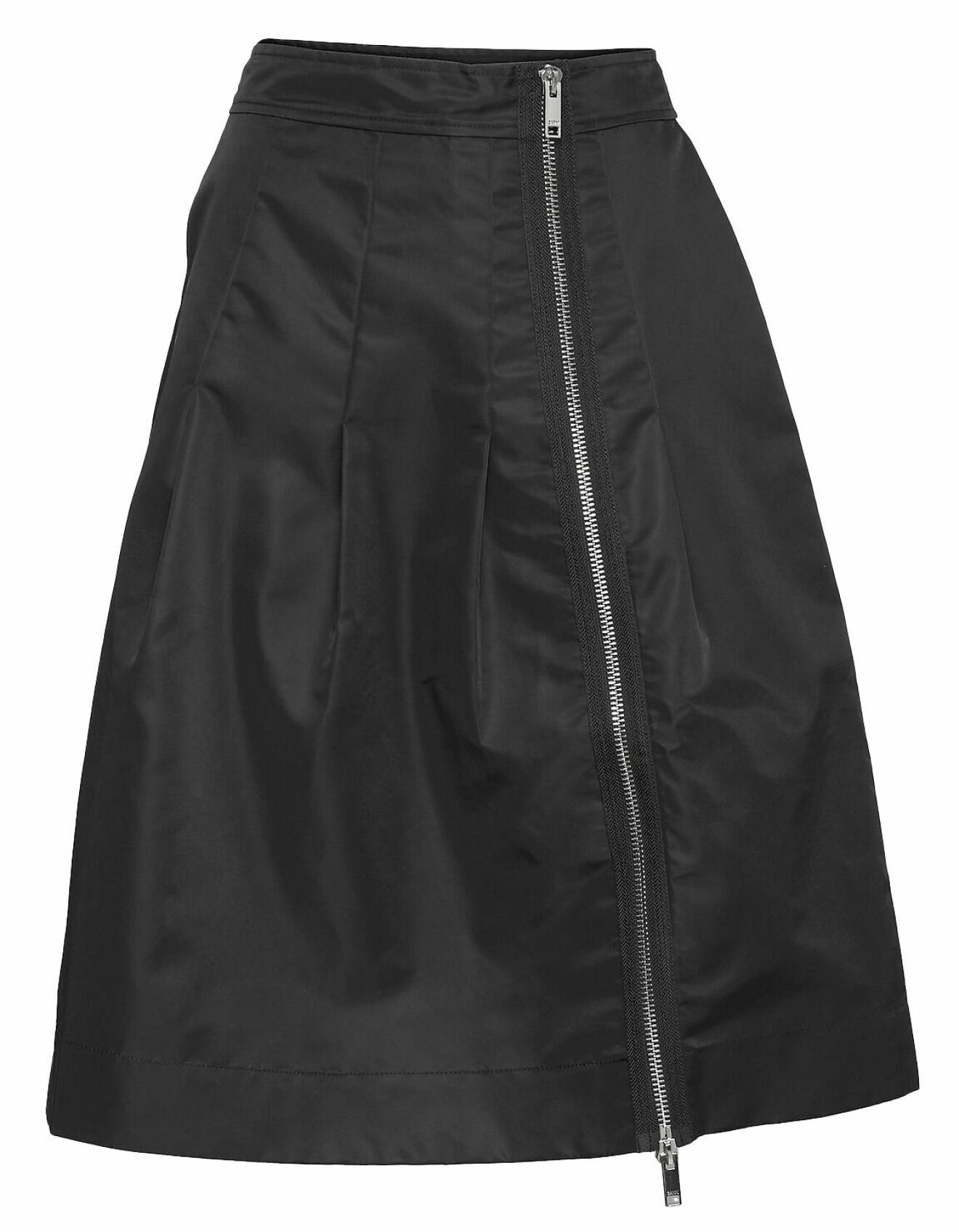 Lång sportig kjol i svart från Ganni.