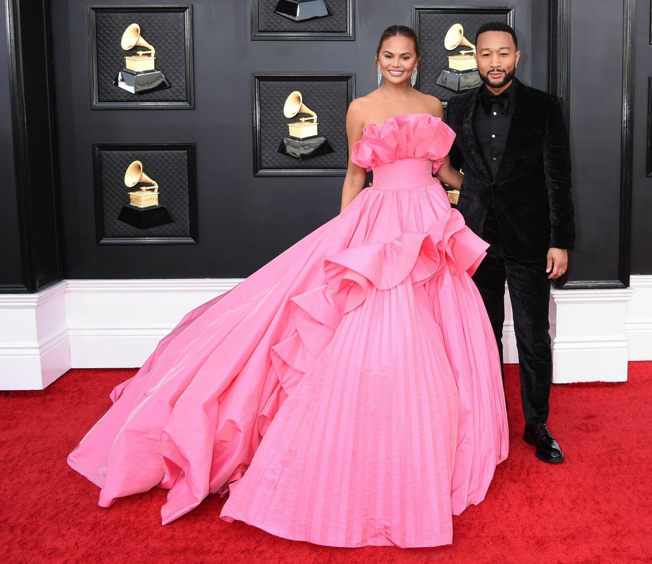 Chrissy Teigen och John Legend Grammy awards 2022