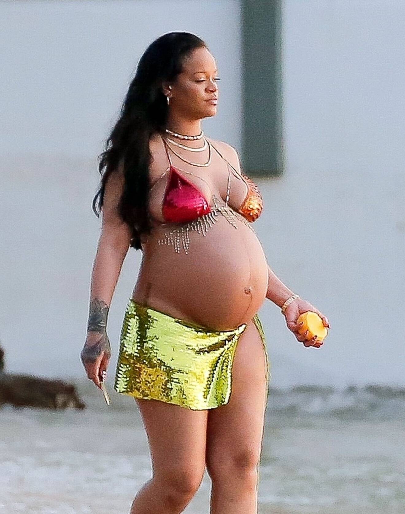 Rihanna har hyllats rejält för sin gravidstil.