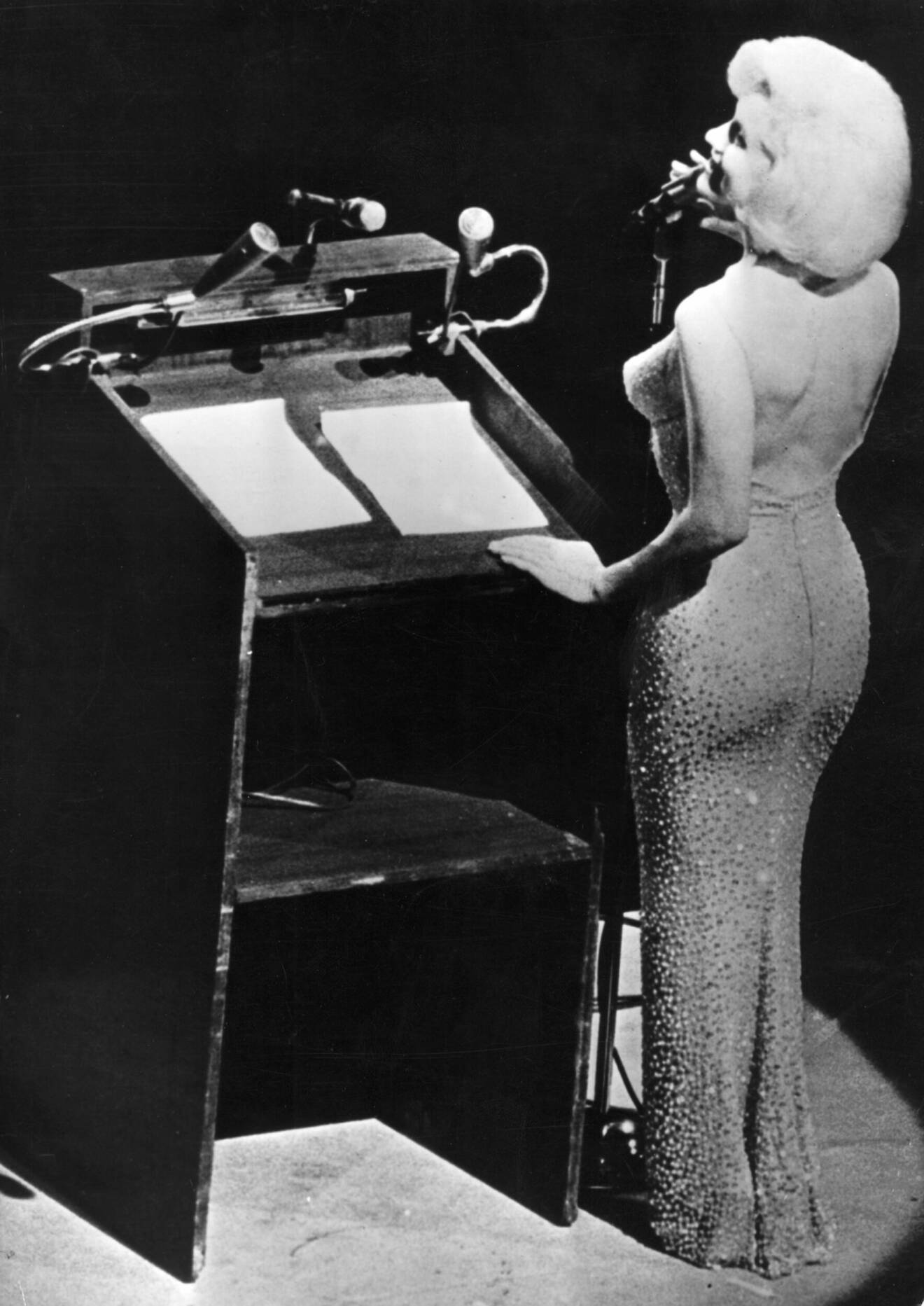 Marilyn Monroe i nakenklänning 1962