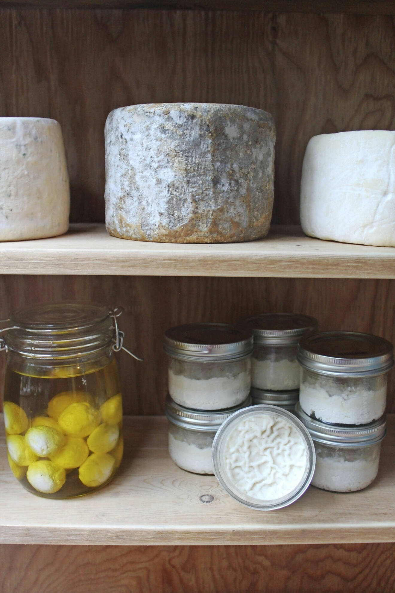 Vi kommer att unna oss mer komplexa smaker som kommer från ostar som tillverkats för hand.