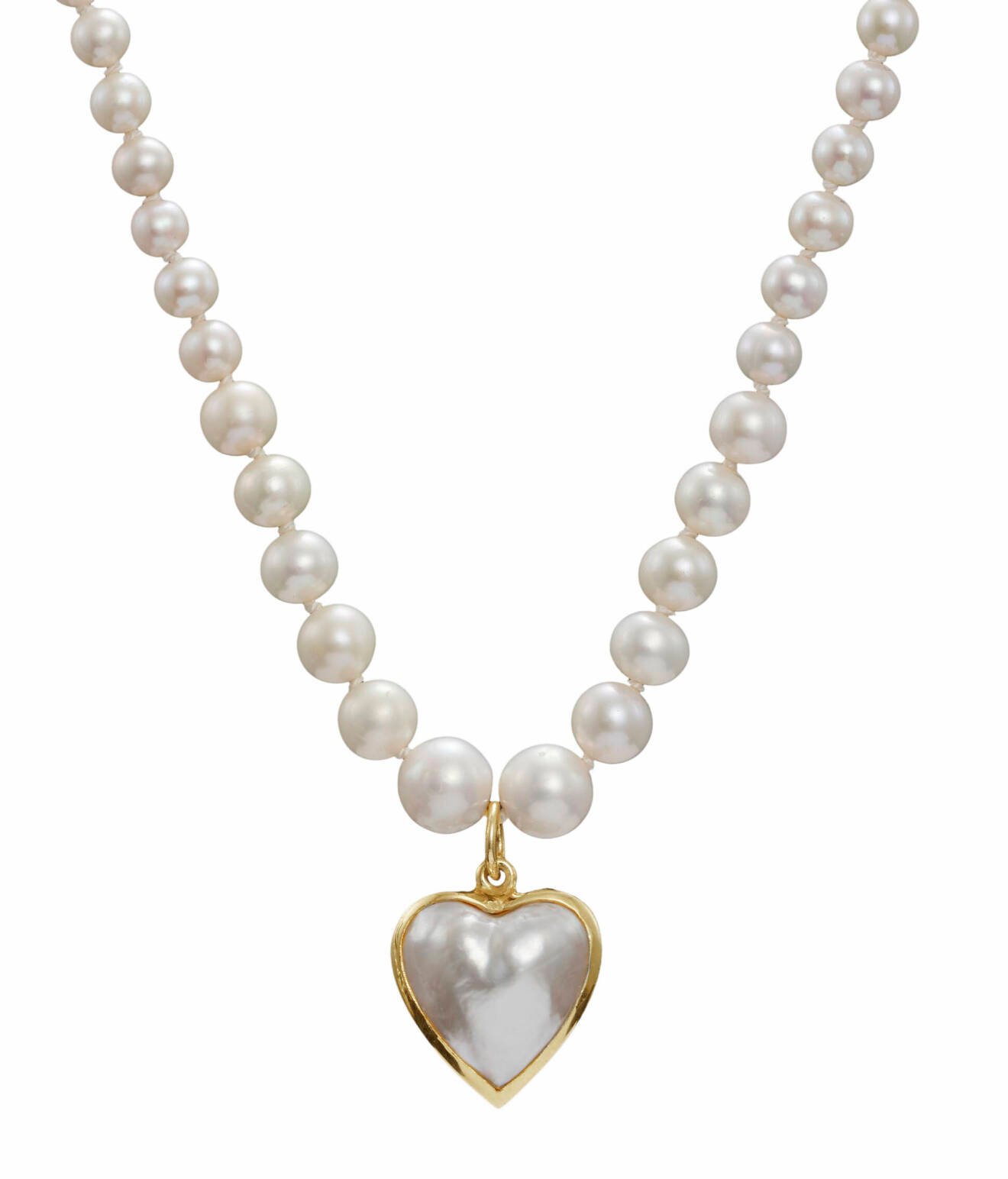 Halsband med pärlor och hjärtan från Maria Nilsdotter.