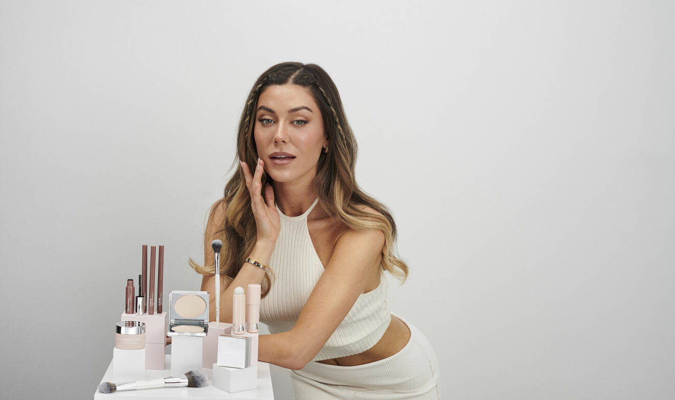2018 grundade Bianca Ingrosso Caia Cosmetics och det blev snabbt en succé