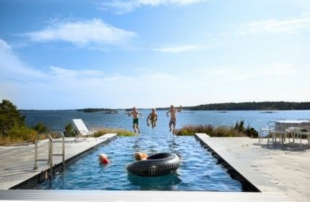 infinity-pool-skärgården-foto-magnus-anesund