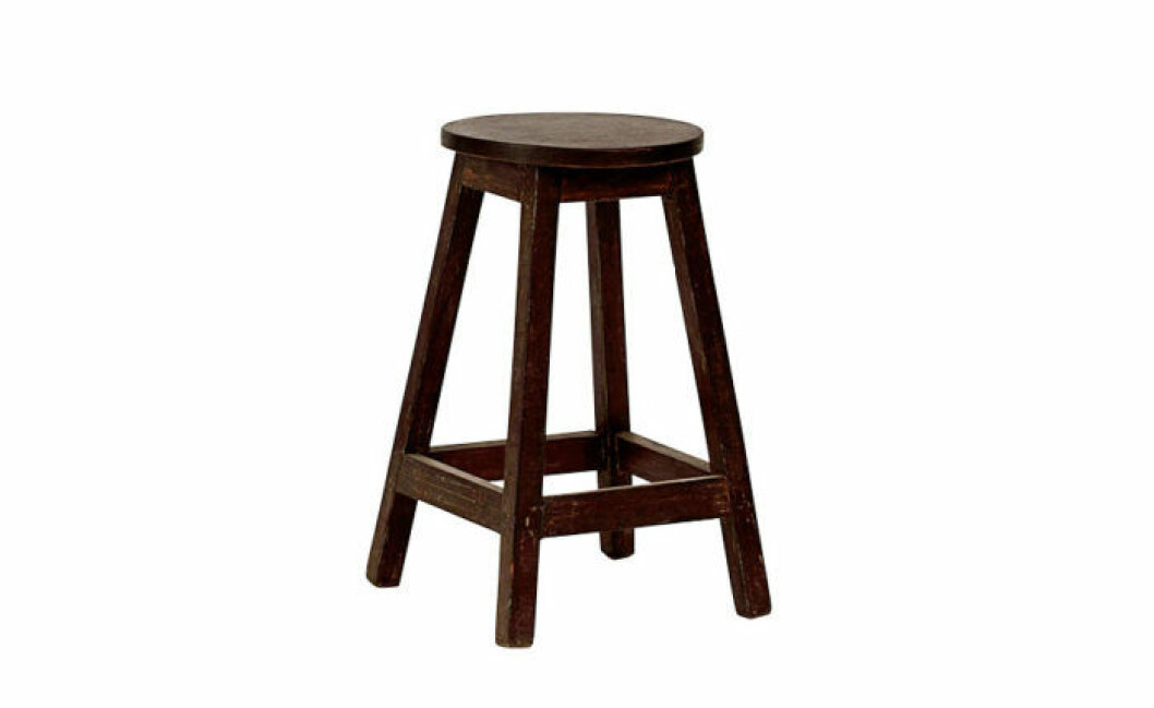 Pall i återbrukad teak från Indien, 1 295 kr, Soulosofie.com.