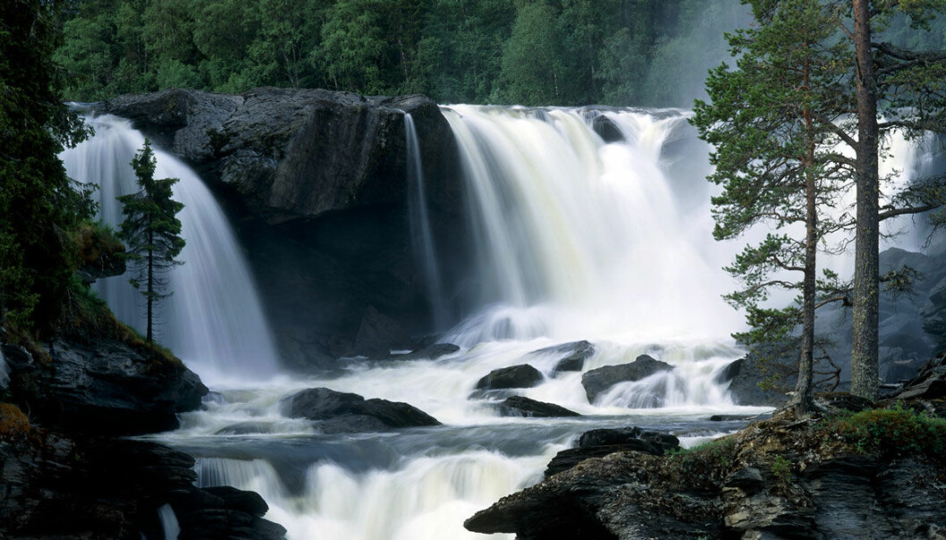 7 vackra vattenfall i Sverige att besöka i sommar