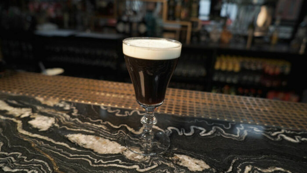 Irish coffee – klassisk varm drink.