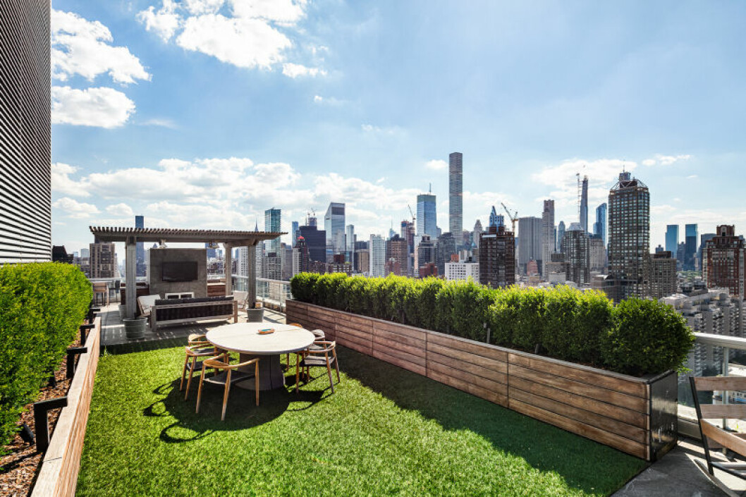 En av skådespelerskans terrasser i New York-lägenheten. Jennifer Lawrence penthouse i New York har två terasser.