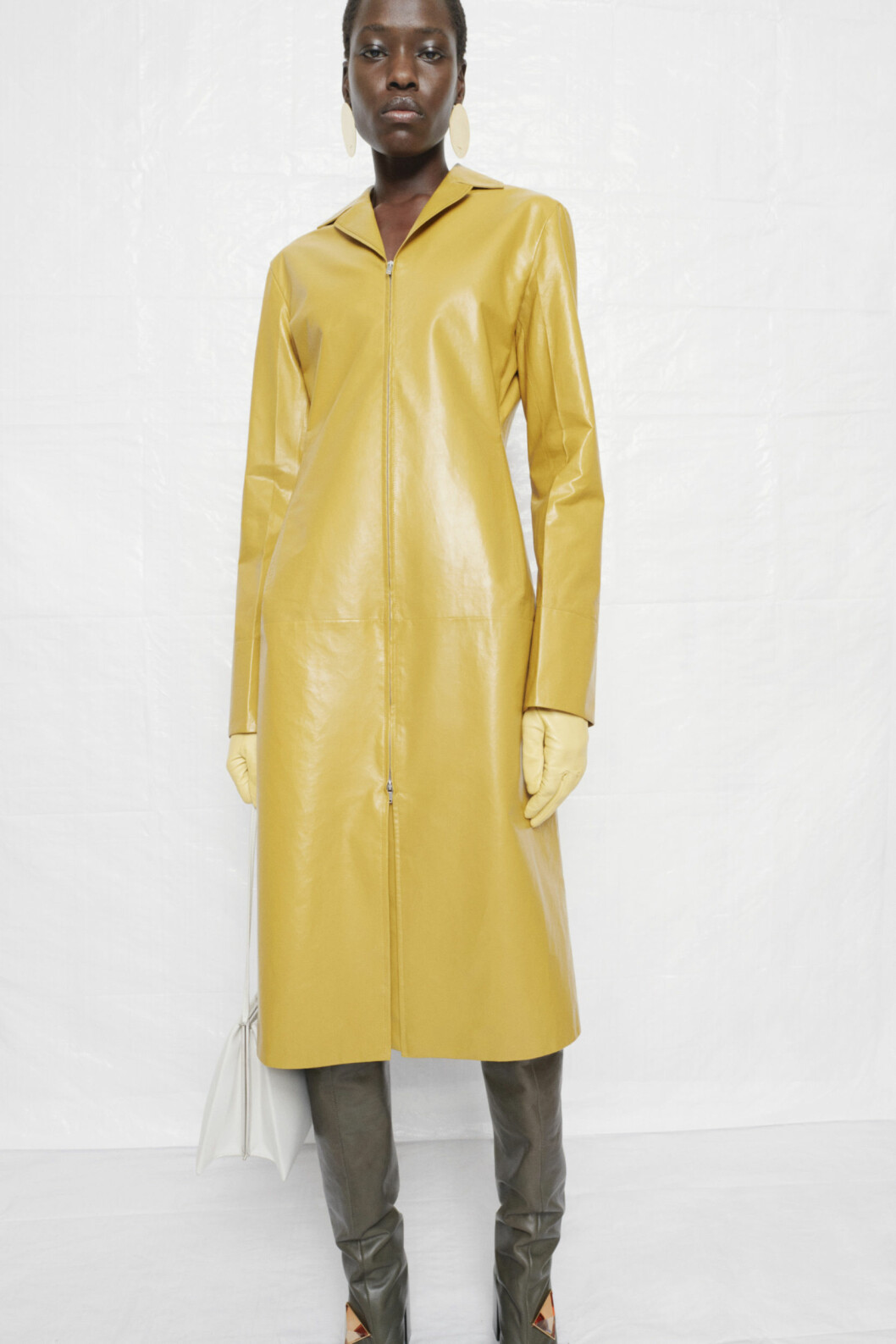 Jil Sander AW21. Ljusgul läderjacka