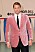 Joel Kinnaman i rosa sammet under For All Mankind-premiären i Los Angeles, 2019.