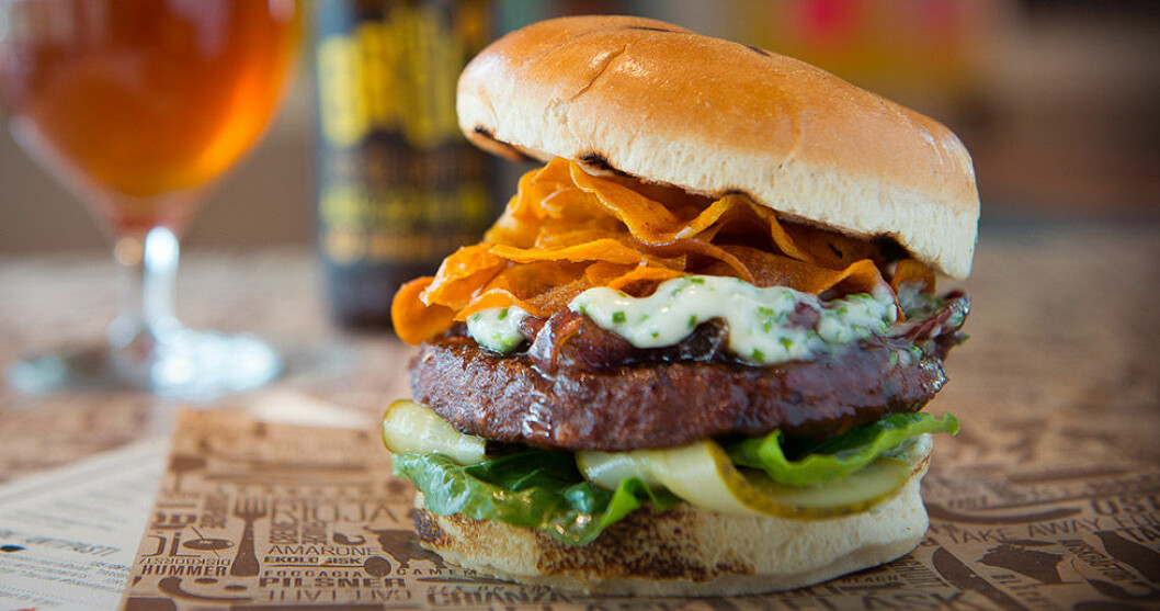 Juicy Vegan Burger lanserades först på Urban Deli. Foto: Urban Orzolek Juicy Vegan Burger lanserades först på Urban Deli.