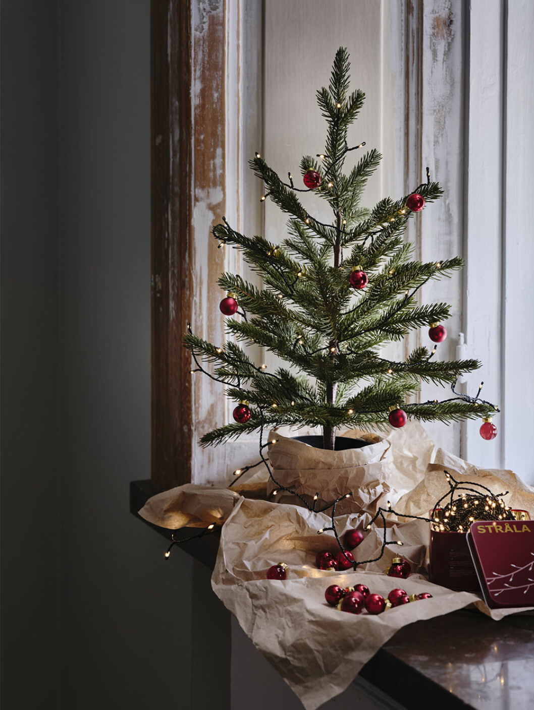 Liten julgran i plast från Ikea