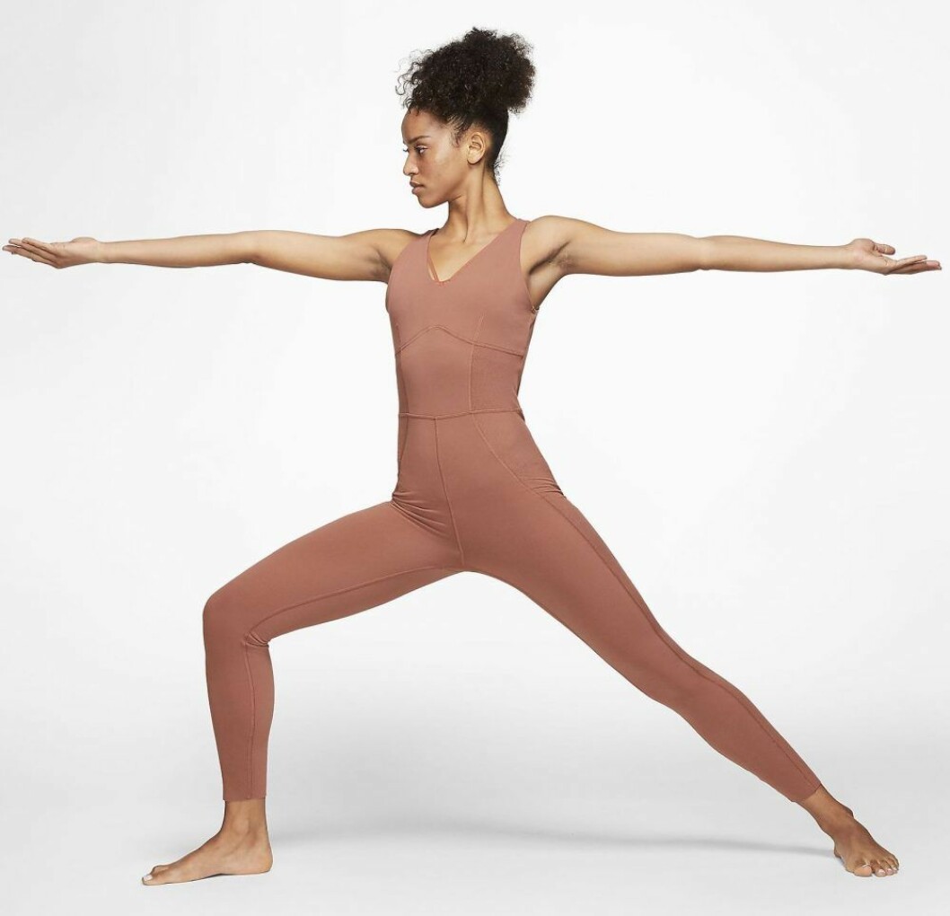 Bekväm kompressionsdesignad jumpsuit från Nike