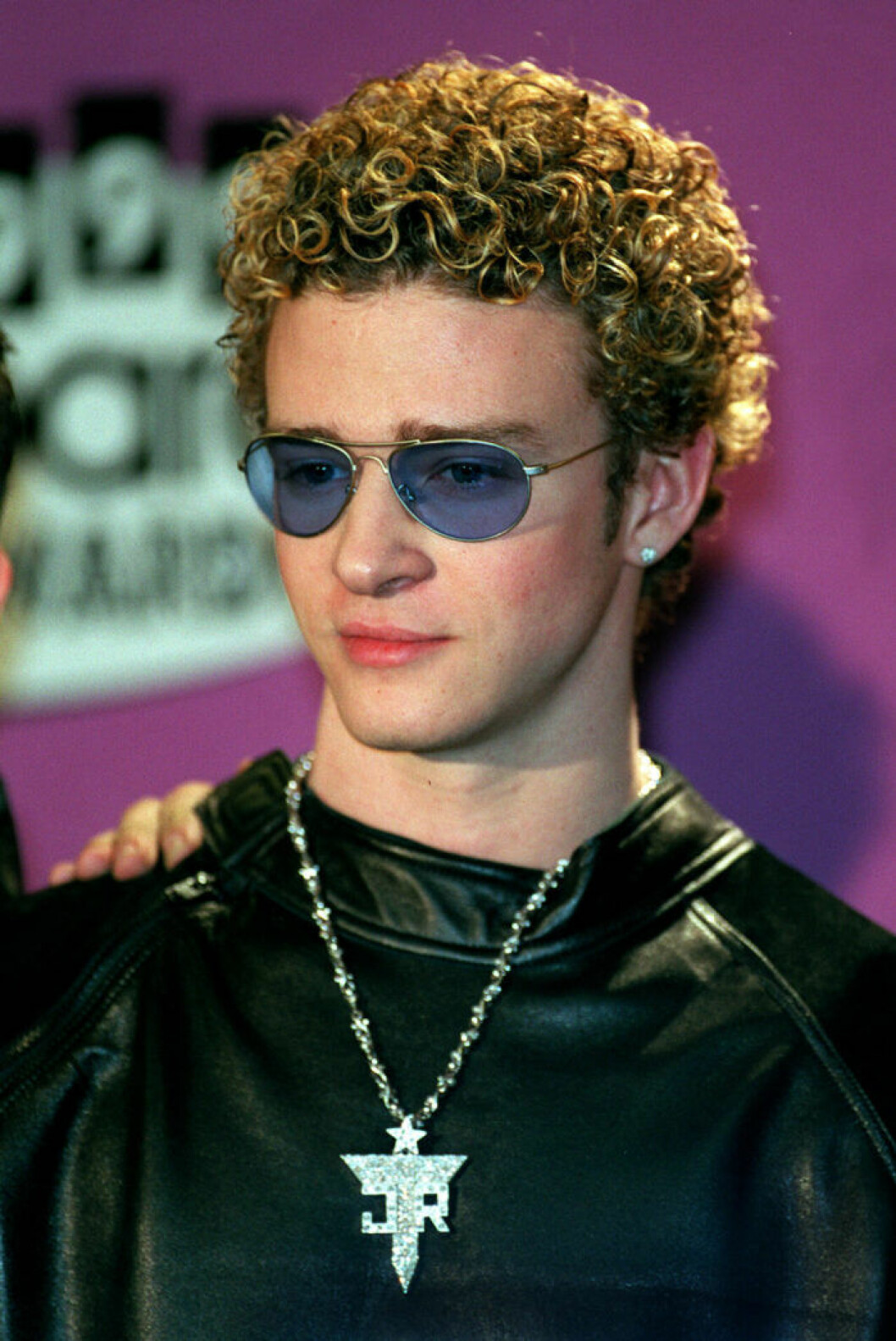 Inget konstigt med den här frisyren. Justin Timberlake 1999.
