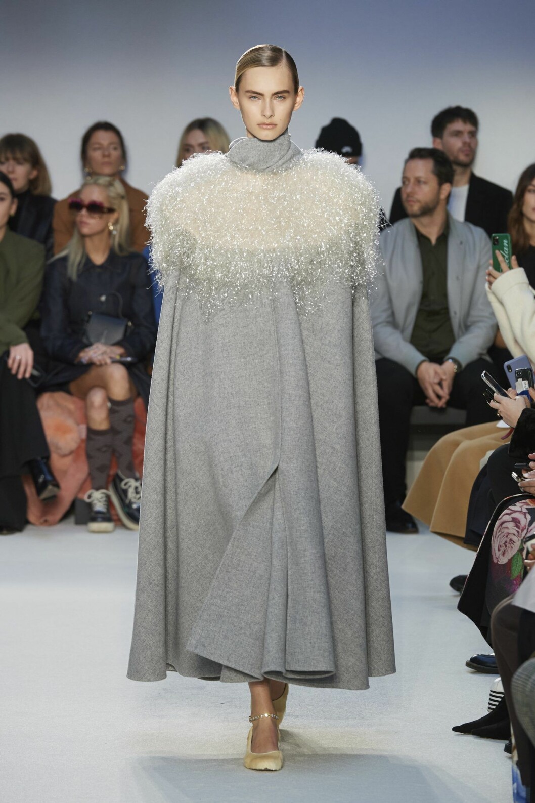 JW Anderson AW20 Poncho, Cape hösten 2020