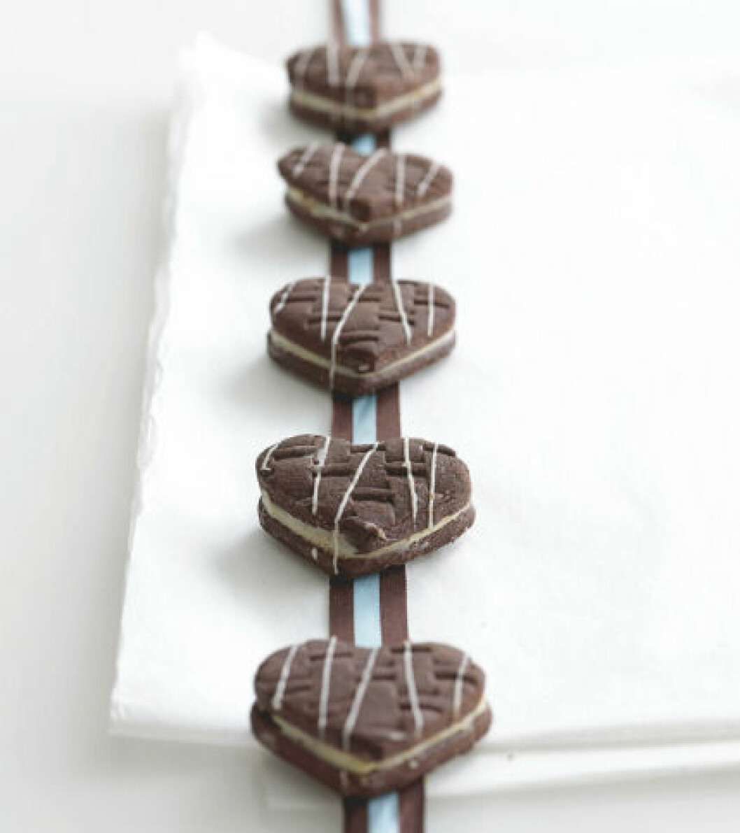 Hjärtkakor med chokladsmak. Hjärtkakor med chokladsmak.