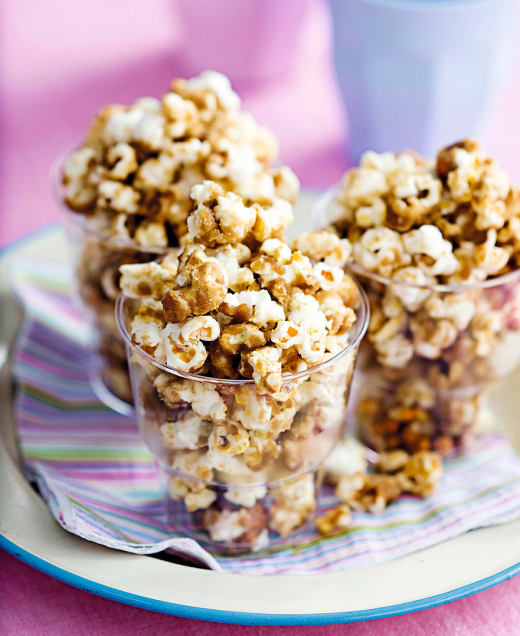 Karamelliserade popcorn. Karamelliserade popcorn.