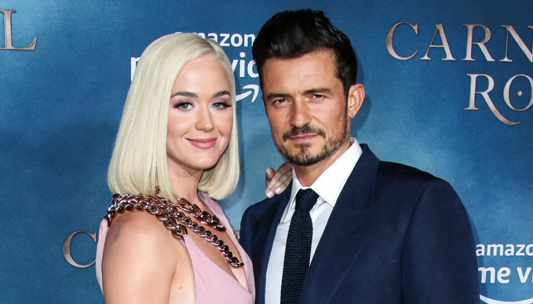 Gravida Katy Perry och Orlando Bloom på röda mattan